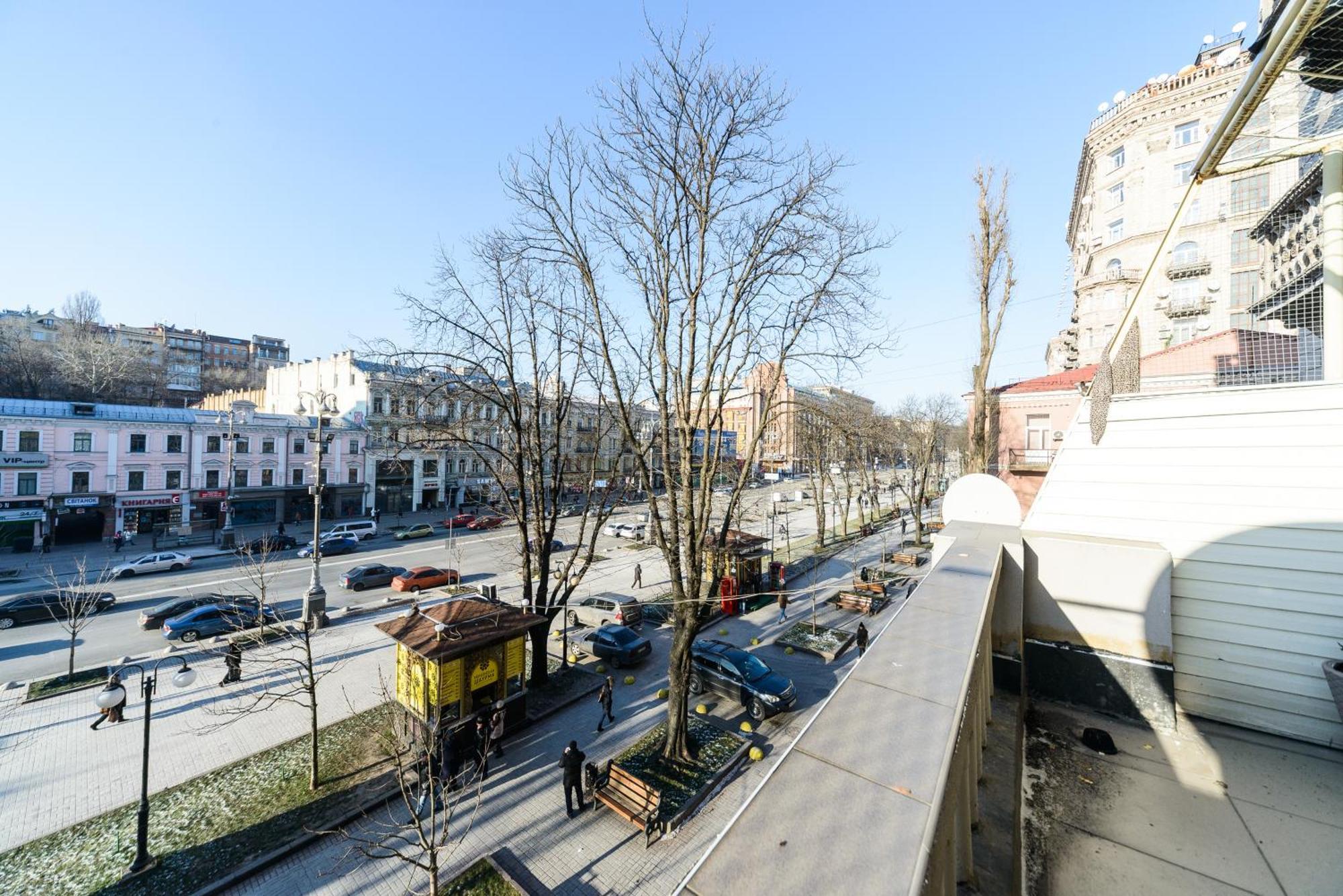 Квартира С Террасой, Крещатик 29, Бессарабка Kyiv Exterior photo